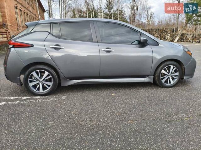 Серый Ниссан Лиф, объемом двигателя 0 л и пробегом 30 тыс. км за 12700 $, фото 8 на Automoto.ua