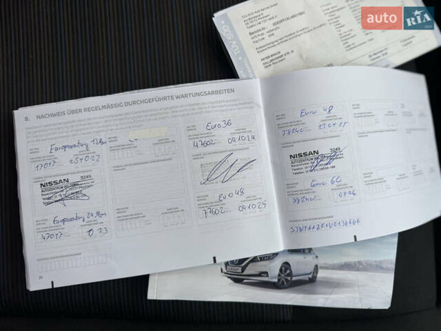 Сірий Ніссан Ліф, об'ємом двигуна 0 л та пробігом 57 тис. км за 14800 $, фото 46 на Automoto.ua