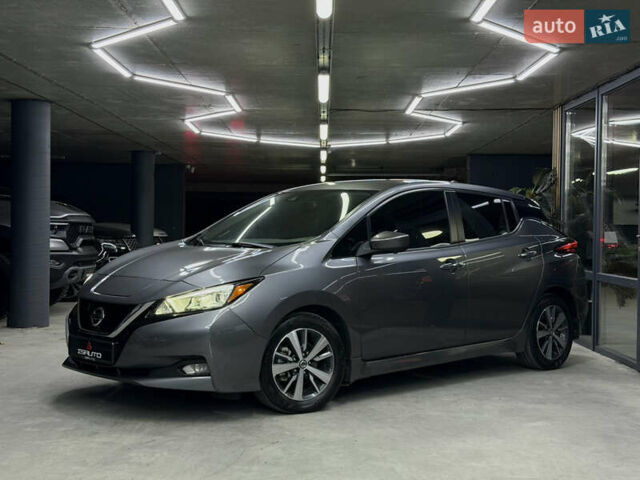 Сірий Ніссан Ліф, об'ємом двигуна 0 л та пробігом 56 тис. км за 13500 $, фото 6 на Automoto.ua