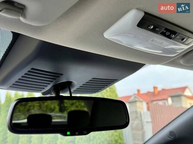 Серый Ниссан Лиф, объемом двигателя 0 л и пробегом 47 тыс. км за 15200 $, фото 39 на Automoto.ua