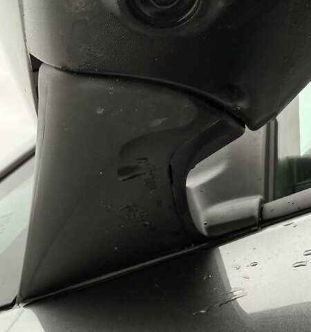 Серый Ниссан Лиф, объемом двигателя 0 л и пробегом 74 тыс. км за 15450 $, фото 19 на Automoto.ua