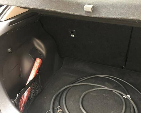 Сірий Ніссан Ліф, об'ємом двигуна 0 л та пробігом 126 тис. км за 16500 $, фото 14 на Automoto.ua