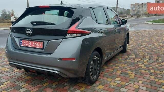 Сірий Ніссан Ліф, об'ємом двигуна 0 л та пробігом 34 тис. км за 16000 $, фото 2 на Automoto.ua