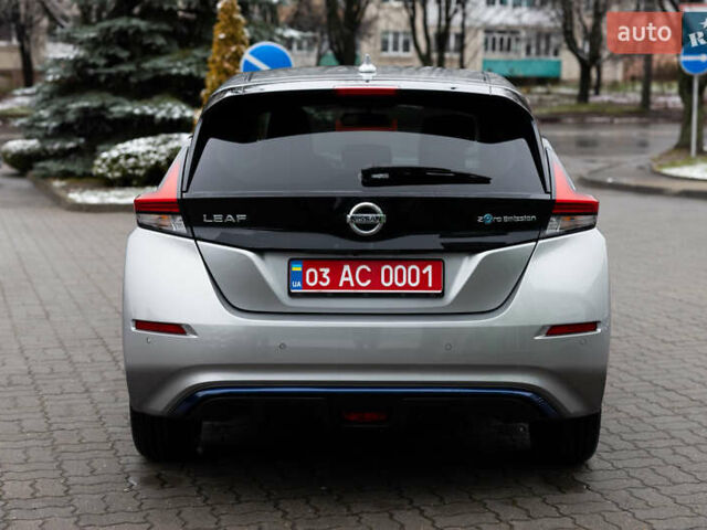 Серый Ниссан Лиф, объемом двигателя 0 л и пробегом 26 тыс. км за 15850 $, фото 8 на Automoto.ua