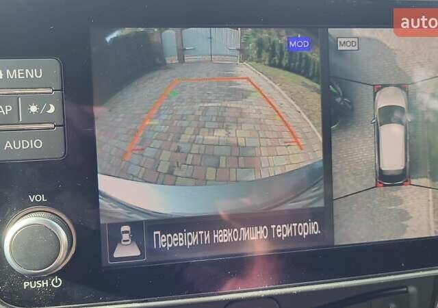 Серый Ниссан Лиф, объемом двигателя 0 л и пробегом 25 тыс. км за 24000 $, фото 12 на Automoto.ua