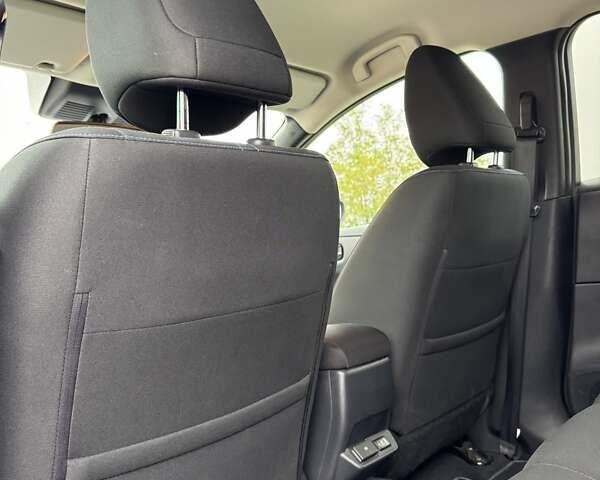 Серый Ниссан Лиф, объемом двигателя 0 л и пробегом 28 тыс. км за 19300 $, фото 43 на Automoto.ua