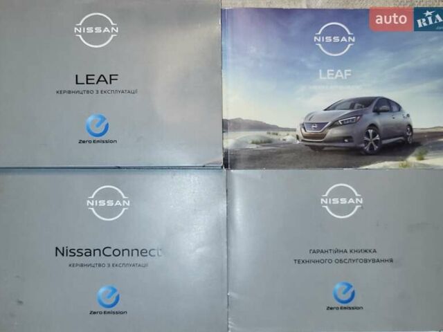 Серый Ниссан Лиф, объемом двигателя 0 л и пробегом 25 тыс. км за 24000 $, фото 21 на Automoto.ua