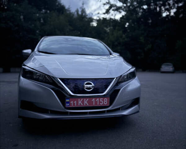 Сірий Ніссан Ліф, об'ємом двигуна 0 л та пробігом 66 тис. км за 16999 $, фото 21 на Automoto.ua