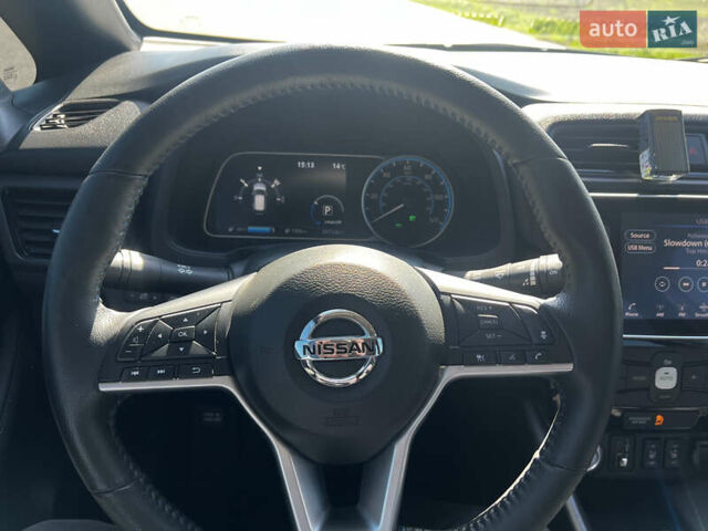 Сірий Ніссан Ліф, об'ємом двигуна 0 л та пробігом 47 тис. км за 15900 $, фото 25 на Automoto.ua
