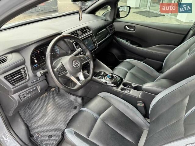 Серый Ниссан Лиф, объемом двигателя 0 л и пробегом 21 тыс. км за 18990 $, фото 14 на Automoto.ua