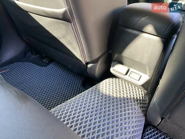 Серый Ниссан Лиф, объемом двигателя 0 л и пробегом 20 тыс. км за 18900 $, фото 5 на Automoto.ua