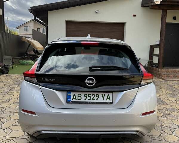 Сірий Ніссан Ліф, об'ємом двигуна 0 л та пробігом 16 тис. км за 13999 $, фото 4 на Automoto.ua