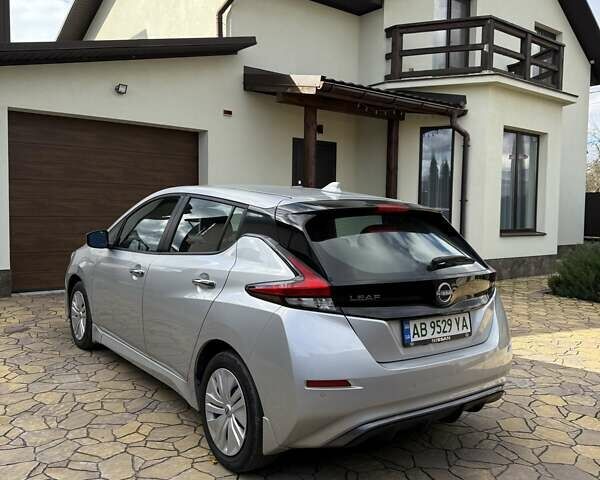 Сірий Ніссан Ліф, об'ємом двигуна 0 л та пробігом 16 тис. км за 13999 $, фото 2 на Automoto.ua