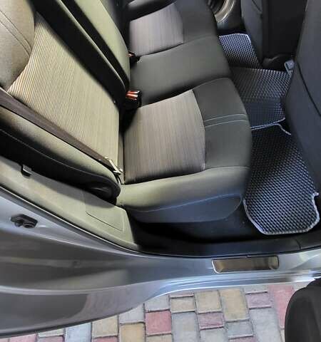 Серый Ниссан Лиф, объемом двигателя 0 л и пробегом 25 тыс. км за 24000 $, фото 17 на Automoto.ua