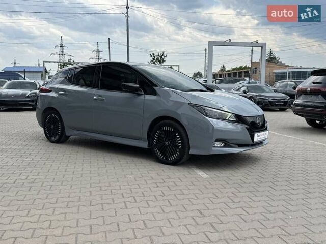 Серый Ниссан Лиф, объемом двигателя 0 л и пробегом 21 тыс. км за 18990 $, фото 1 на Automoto.ua