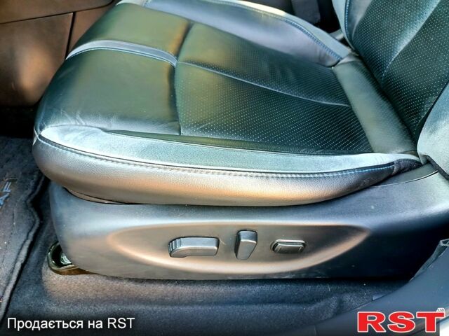 Серый Ниссан Лиф, объемом двигателя 0 л и пробегом 25 тыс. км за 16900 $, фото 6 на Automoto.ua