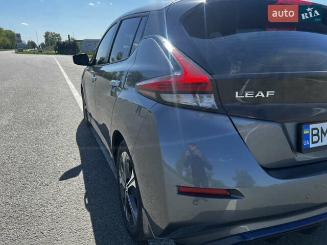 Сірий Ніссан Ліф, об'ємом двигуна 0 л та пробігом 47 тис. км за 15900 $, фото 9 на Automoto.ua