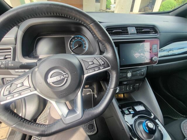 Сірий Ніссан Ліф, об'ємом двигуна 0 л та пробігом 25 тис. км за 21000 $, фото 5 на Automoto.ua