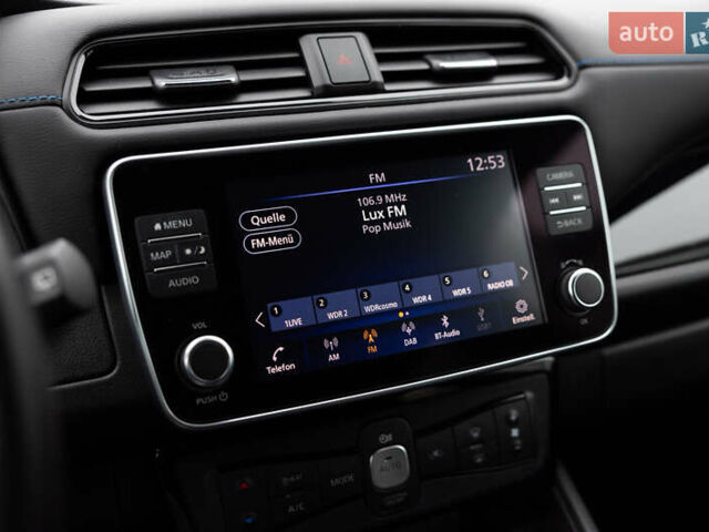 Серый Ниссан Лиф, объемом двигателя 0 л и пробегом 26 тыс. км за 15850 $, фото 25 на Automoto.ua