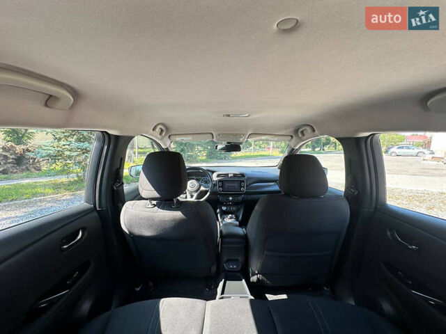 Серый Ниссан Лиф, объемом двигателя 0 л и пробегом 18 тыс. км за 17900 $, фото 12 на Automoto.ua