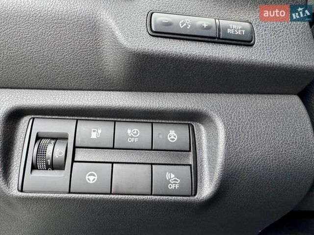 Серый Ниссан Лиф, объемом двигателя 0 л и пробегом 28 тыс. км за 19300 $, фото 38 на Automoto.ua