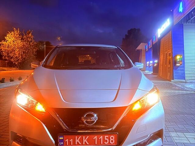 Сірий Ніссан Ліф, об'ємом двигуна 0.11 л та пробігом 66 тис. км за 16999 $, фото 6 на Automoto.ua