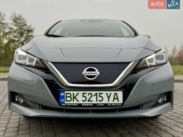 Серый Ниссан Лиф, объемом двигателя 0 л и пробегом 28 тыс. км за 19300 $, фото 7 на Automoto.ua