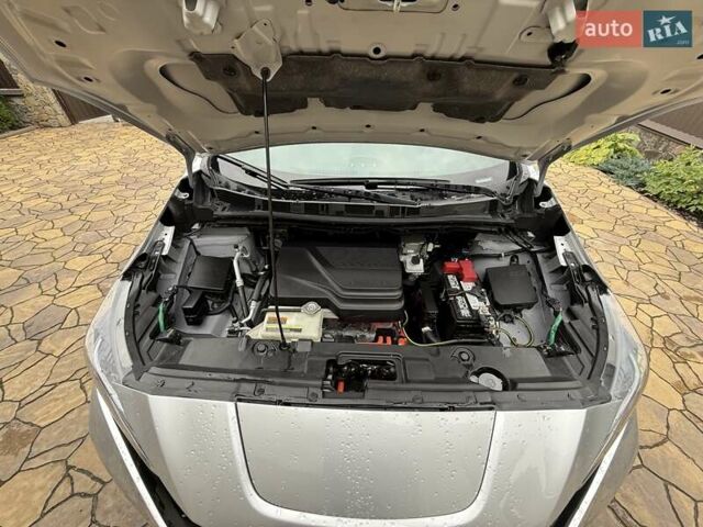 Сірий Ніссан Ліф, об'ємом двигуна 0 л та пробігом 16 тис. км за 13999 $, фото 13 на Automoto.ua