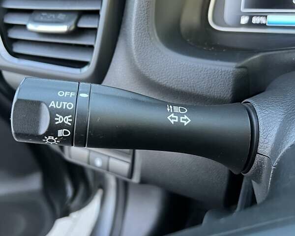 Сірий Ніссан Ліф, об'ємом двигуна 0 л та пробігом 24 тис. км за 17500 $, фото 11 на Automoto.ua