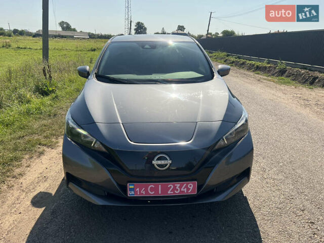 Серый Ниссан Лиф, объемом двигателя 0 л и пробегом 10 тыс. км за 15800 $, фото 1 на Automoto.ua