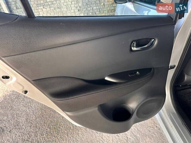 Сірий Ніссан Ліф, об'ємом двигуна 0 л та пробігом 36 тис. км за 16799 $, фото 38 на Automoto.ua