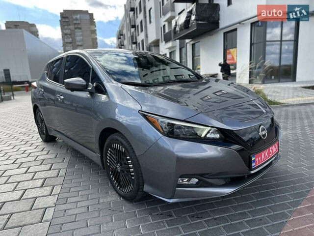 Сірий Ніссан Ліф, об'ємом двигуна 0 л та пробігом 36 тис. км за 17300 $, фото 3 на Automoto.ua