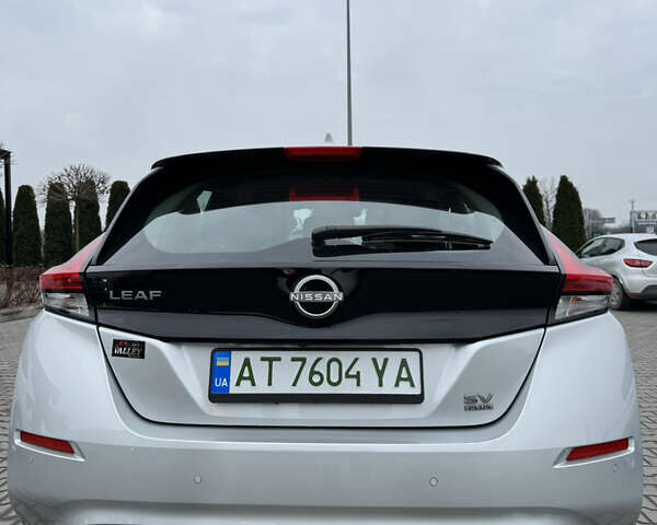 Серый Ниссан Лиф, объемом двигателя 0 л и пробегом 14 тыс. км за 21500 $, фото 9 на Automoto.ua