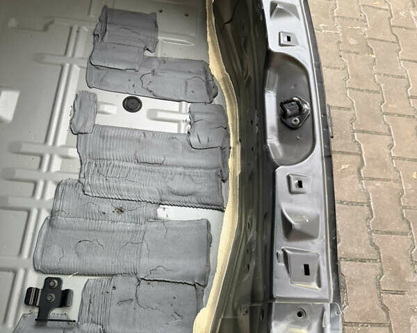 Серый Ниссан Лиф, объемом двигателя 0 л и пробегом 6 тыс. км за 17200 $, фото 36 на Automoto.ua