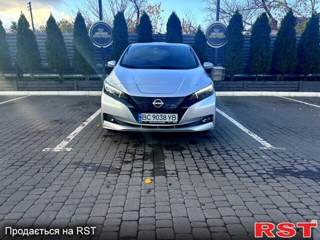 Серый Ниссан Лиф, объемом двигателя 0 л и пробегом 1000 тыс. км за 21999 $, фото 1 на Automoto.ua