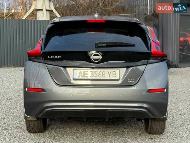 Серый Ниссан Лиф, объемом двигателя 0 л и пробегом 8 тыс. км за 19500 $, фото 7 на Automoto.ua