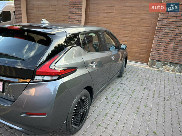 Серый Ниссан Лиф, объемом двигателя 0 л и пробегом 289 тыс. км за 21650 $, фото 1 на Automoto.ua