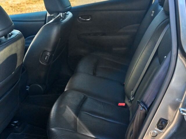 Сірий Ніссан Ліф, об'ємом двигуна 0 л та пробігом 192 тис. км за 7000 $, фото 11 на Automoto.ua