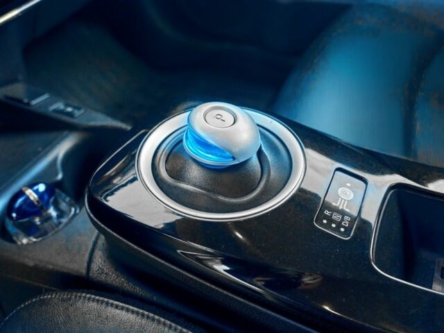 Сірий Ніссан Ліф, об'ємом двигуна 0 л та пробігом 192 тис. км за 7000 $, фото 13 на Automoto.ua