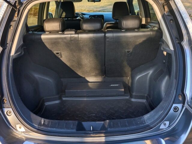 Сірий Ніссан Ліф, об'ємом двигуна 0 л та пробігом 192 тис. км за 7000 $, фото 3 на Automoto.ua