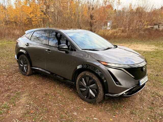 Серый Ниссан Лиф, объемом двигателя 0 л и пробегом 12 тыс. км за 27300 $, фото 7 на Automoto.ua