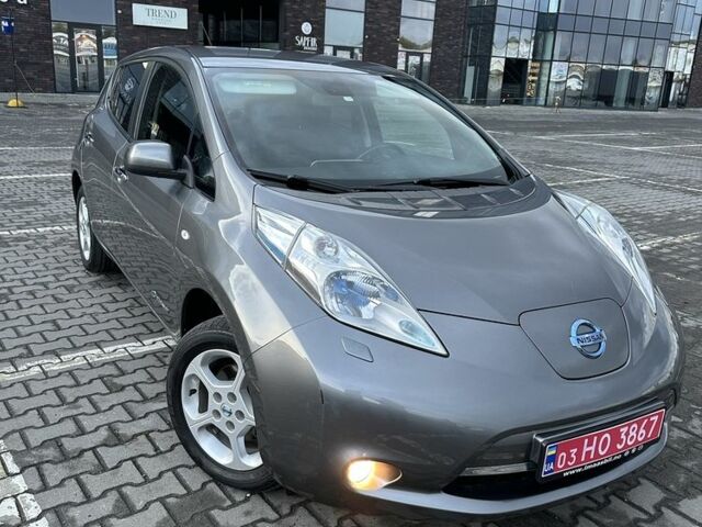 Серый Ниссан Лиф, объемом двигателя 0 л и пробегом 90 тыс. км за 6900 $, фото 3 на Automoto.ua