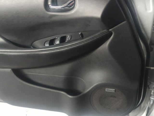 Серый Ниссан Лиф, объемом двигателя 0 л и пробегом 142 тыс. км за 7400 $, фото 9 на Automoto.ua