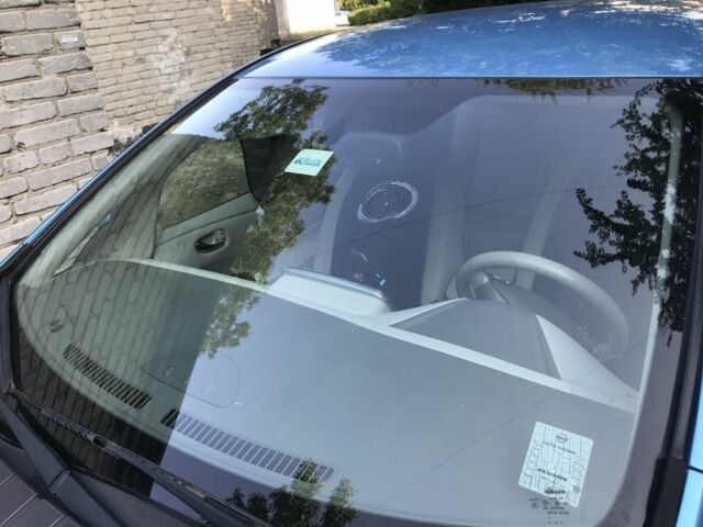 Синий Ниссан Лиф, объемом двигателя 0 л и пробегом 183 тыс. км за 12499 $, фото 7 на Automoto.ua