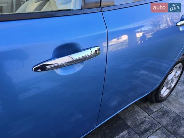 Синий Ниссан Лиф, объемом двигателя 0 л и пробегом 80 тыс. км за 4300 $, фото 39 на Automoto.ua