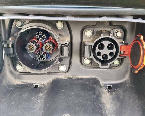 Синий Ниссан Лиф, объемом двигателя 0 л и пробегом 128 тыс. км за 3900 $, фото 19 на Automoto.ua