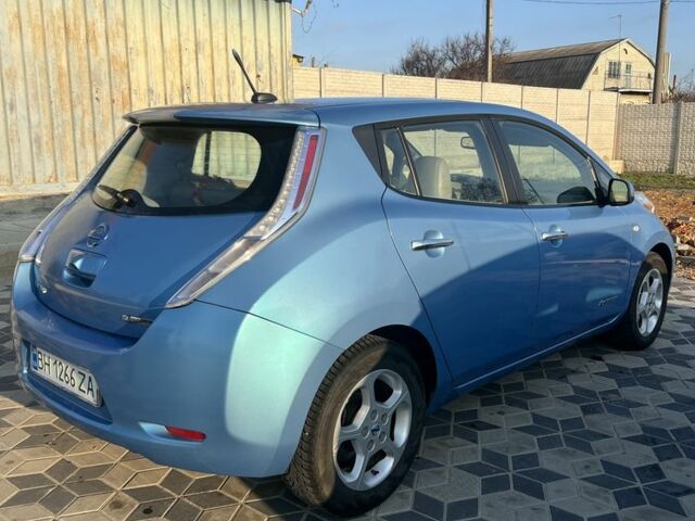 Синій Ніссан Ліф, об'ємом двигуна 0 л та пробігом 160 тис. км за 5200 $, фото 2 на Automoto.ua