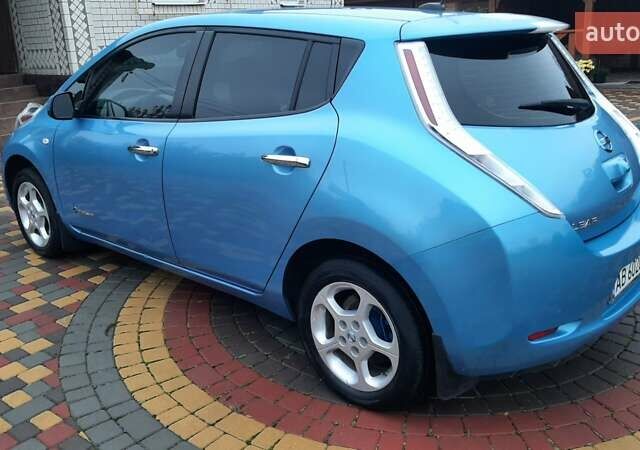 Синий Ниссан Лиф, объемом двигателя 0 л и пробегом 126 тыс. км за 4600 $, фото 15 на Automoto.ua