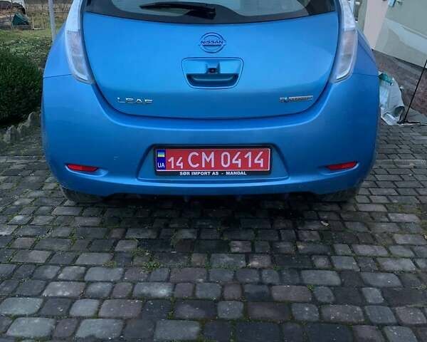 Синий Ниссан Лиф, объемом двигателя 0 л и пробегом 154 тыс. км за 3600 $, фото 3 на Automoto.ua