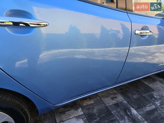 Синий Ниссан Лиф, объемом двигателя 0 л и пробегом 80 тыс. км за 4300 $, фото 51 на Automoto.ua